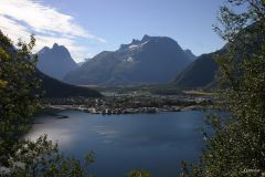 andalsnes-fjord.jpg